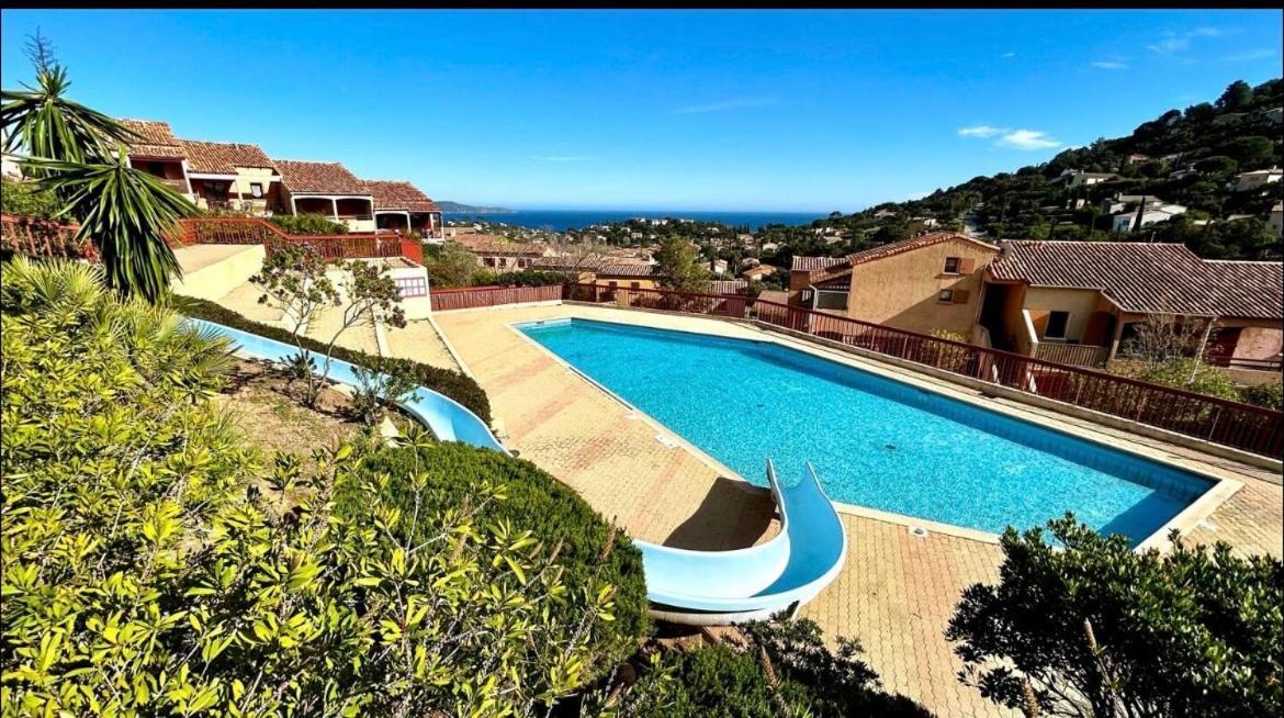 Terrasse De 30M2 Vue Mer Panoramique 1 Chambre Apartment Cavalaire-sur-Mer Exterior photo