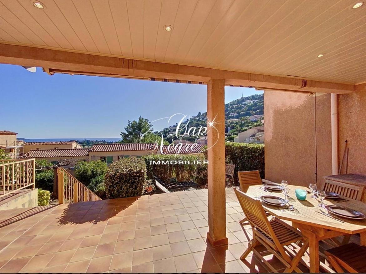 Terrasse De 30M2 Vue Mer Panoramique 1 Chambre Apartment Cavalaire-sur-Mer Exterior photo